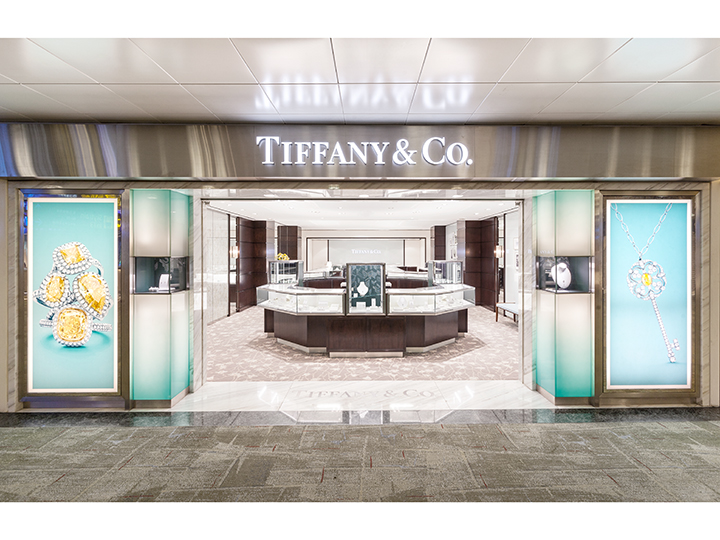Singapore Changi Airport Terminal 2 Tiffany Co