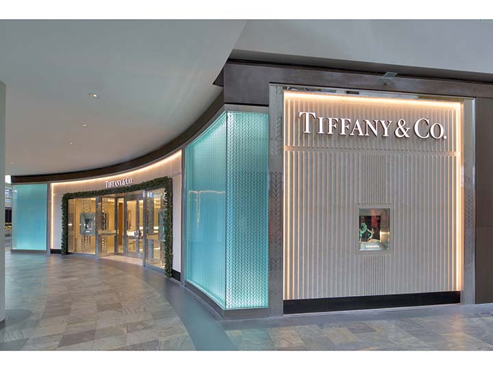 nearest tiffany shop